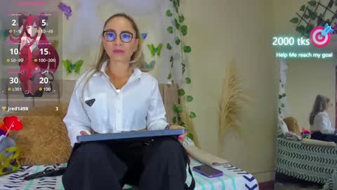 ema garcia  online show from 03/09/25, 03:05