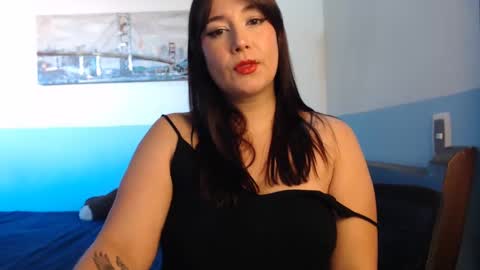 Snapshot of ema_gray8 chatting on 01/22/25, 12:49 Salome online show from 01/22/25, 12:49