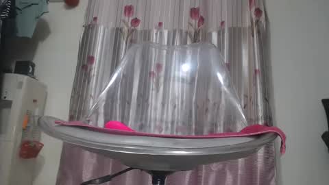 emailisa online show from 10/19/25, 10:54