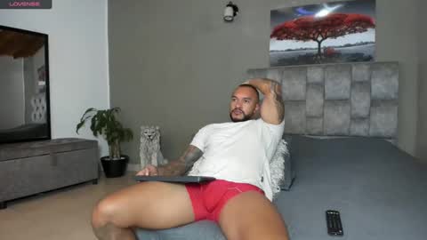Snapshot of emanuelspencer chatting on 12/11/24, 08:50 emanuelspencer online show from 12/11/24, 08:50