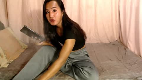 Trans cummer online show from 01/28/25, 08:57