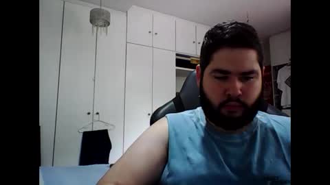 embarrassed_str8_3incher online show from 11/13/25, 02:49