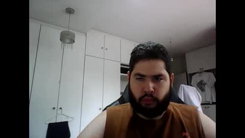 embarrassed_str8_3incher online show from 11/14/25, 06:06