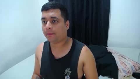Snapshot of ember_wanda_ chatting on 02/08/25, 01:54 Ember and Wanda online show from 02/08/25, 01:54