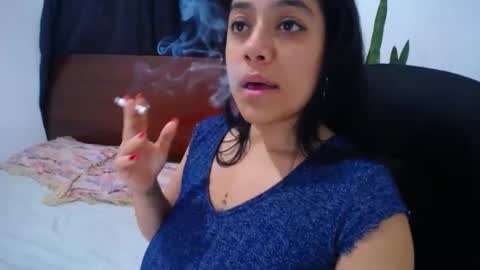 Snapshot of ember_wanda_ chatting on 02/21/25, 08:49 Ember and Wanda online show from 02/21/25, 08:49