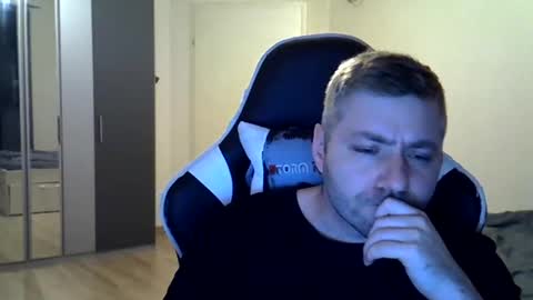 Snapshot of embraceagony chatting on 10/13/25, 03:50 embraceagony online show from 10/13/25, 03:50