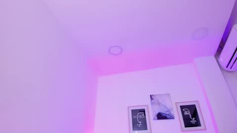 emelie_89 online show from 01/27/25, 04:11