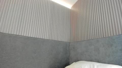 emelie_89 online show from 11/13/25, 10:25