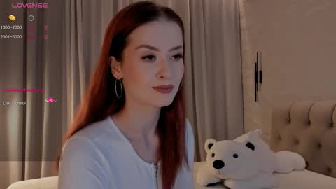 Emeli online show from 11/07/25, 05:29