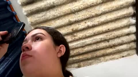 emely_pregnant online show from 10/25/25, 02:02