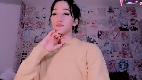 Emely Rous online show from 09/19/25, 01:12