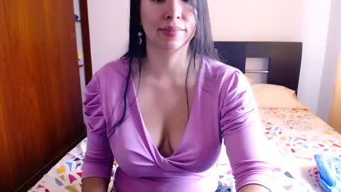 emely_sexx online show from 12/06/24, 04:06