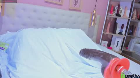 Emily Sarai online show from 11/12/25, 08:08