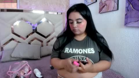 Emily online show from 11/07/25, 07:25