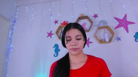 Snapshot of emiily_parkerr chatting on 09/23/25, 03:09 Emily online show from 09/23/25, 03:09