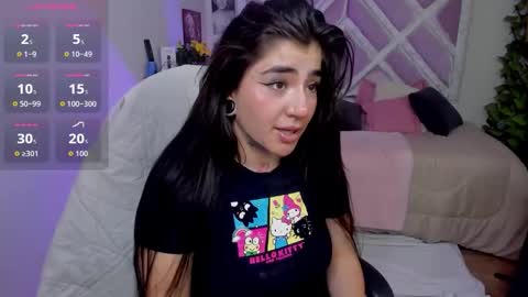 Snapshot of emilayton_ chatting on 09/26/25, 07:29 emilayton_ online show from 09/26/25, 07:29