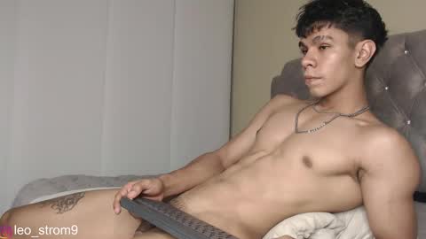 emile_239 online show from 02/24/25, 03:23