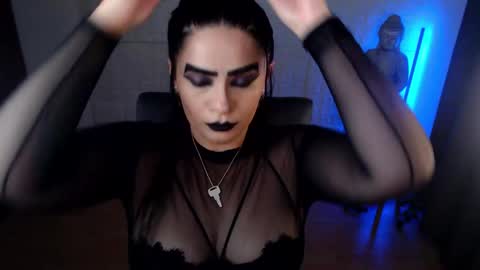 Snapshot of emili_evans_ chatting on 12/12/24, 02:59 POWERFULL GODDESS EMILI online show from 12/12/24, 02:59
