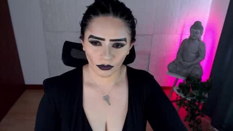Snapshot of emili_evans_ chatting on 09/10/25, 07:03 POWERFULL GODDESS EMILI online show from 09/10/25, 07:03