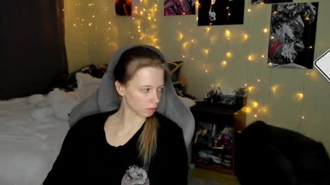 Snapshot of emili_sweet__ chatting on 02/16/25, 07:59 emili_sweet__ online show from 02/16/25, 07:59