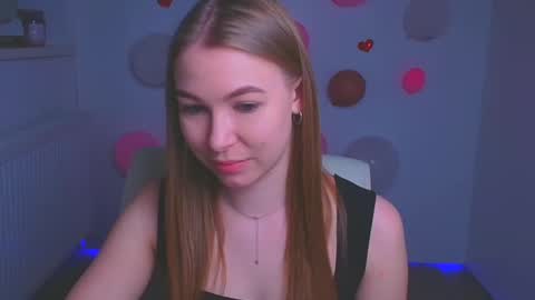 Emilia online show from 03/07/25, 12:12