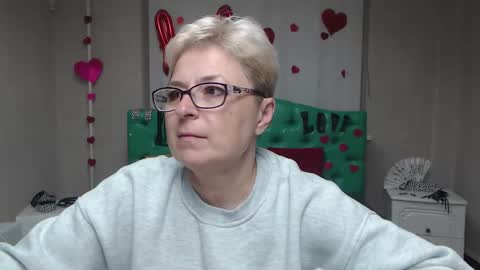 EmiliaGree online show from 10/05/25, 05:00