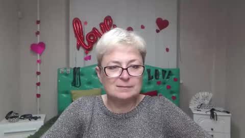 EmiliaGree online show from 10/08/25, 05:10