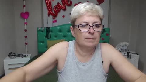 EmiliaGree online show from 10/11/25, 05:17