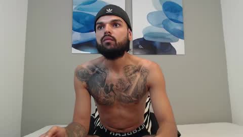 Snapshot of emilio_wolf chatting on 01/07/25, 11:58 EMILIO online show from 01/07/25, 11:58