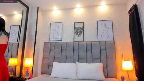 Emily online show from 12/17/24, 07:40