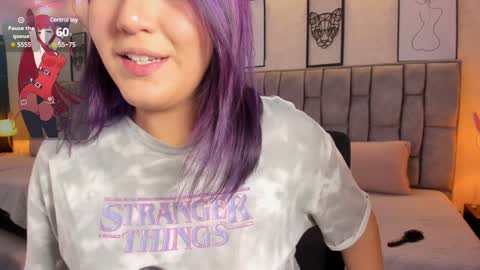 Emily online show from 02/02/25, 05:21