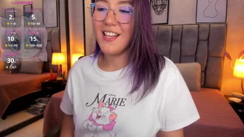 Emily online show from 03/04/25, 07:19