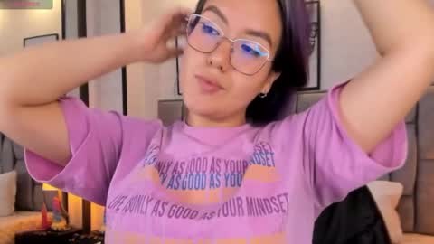 Emily online show from 03/07/25, 10:02