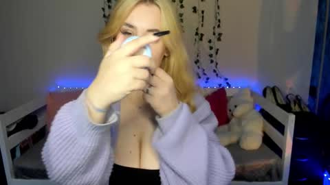 EMILY online show from 10/18/25, 02:25