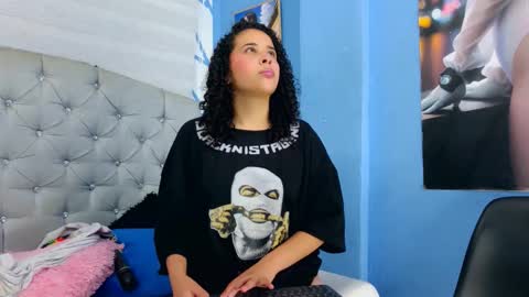 Emily jhon online show from 09/12/25, 05:13