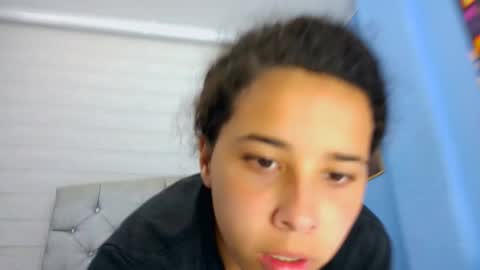 Emily jhon online show from 09/28/25, 04:01