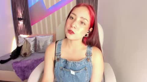 Emily online show from 11/04/25, 02:38