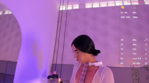 Snapshot of emily_luve chatting on 11/27/25, 07:27 emily_luve online show from 11/27/25, 07:27