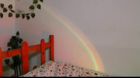 Snapshot of emily_mckey chatting on 10/29/25, 07:04 Emily online show from 10/29/25, 07:04