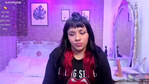 Emily online show from 12/03/25, 07:23