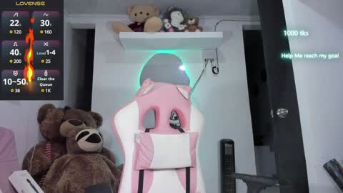 emily_palmeer online show from 12/06/24, 09:54