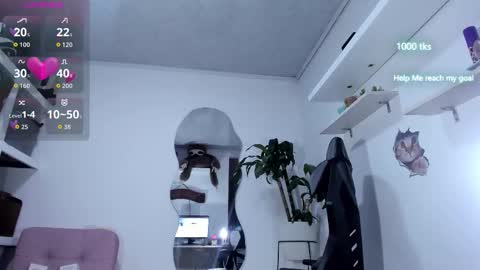 emily_palmeer online show from 09/24/25, 10:51