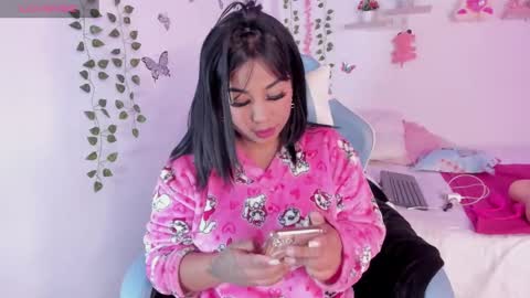 Emily online show from 01/29/25, 05:51