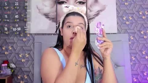 Emily online show from 11/18/25, 03:12