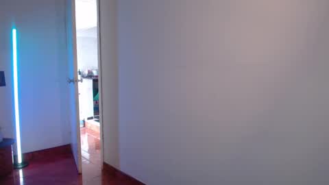 Emily  Swan online show from 01/17/25, 05:41