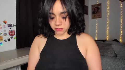 Snapshot of emily_vader chatting on 02/01/25, 01:55 emily_vader online show from 02/01/25, 01:55