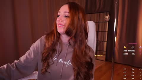 Lia online show from 01/07/25, 08:13