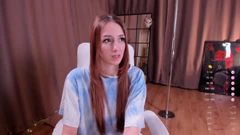 Lia online show from 02/05/25, 09:15