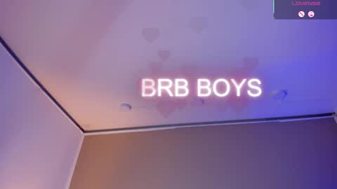 Emily online show from 10/08/25, 05:27