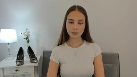 EmilyCharming online show from 12/28/24, 09:09